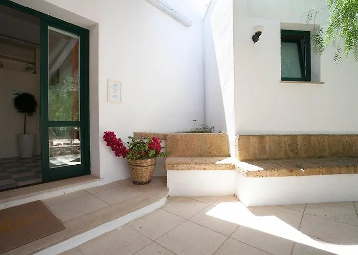 Masseria Solemare فندق 3*